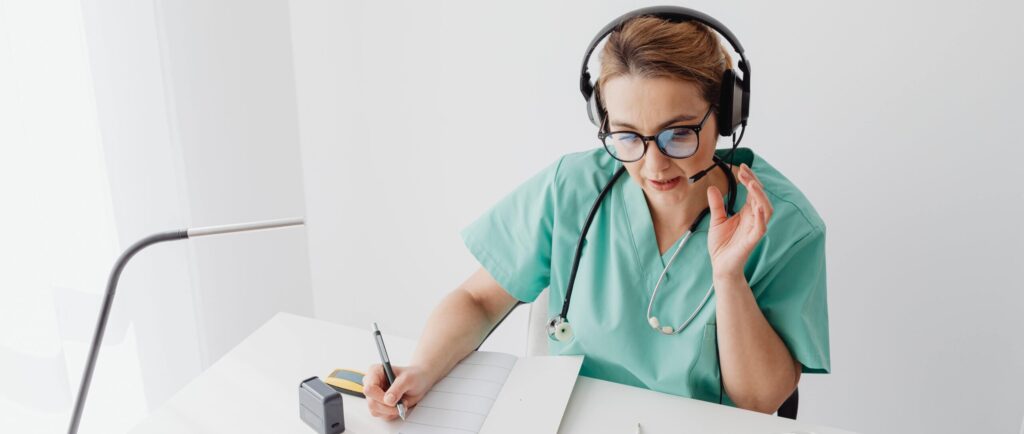 Professional telehealth consultation